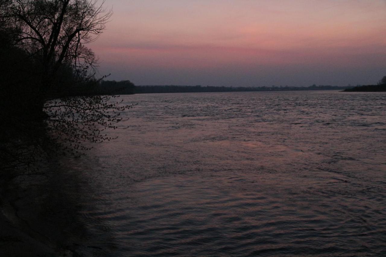 Chata Nad Wisla U Macieja Dobrzykow ภายนอก รูปภาพ